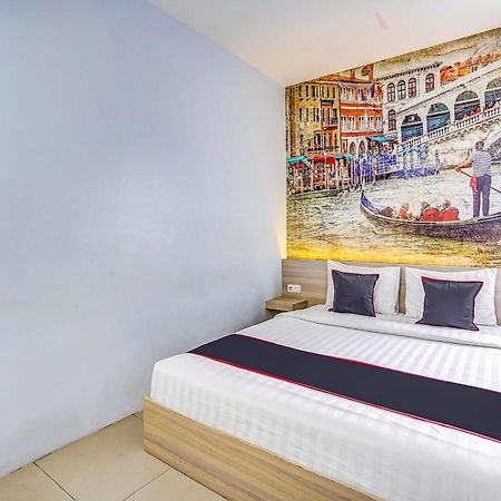 Capital O 90888 Bintang Diponggo Residence สุราบายา ภายนอก รูปภาพ