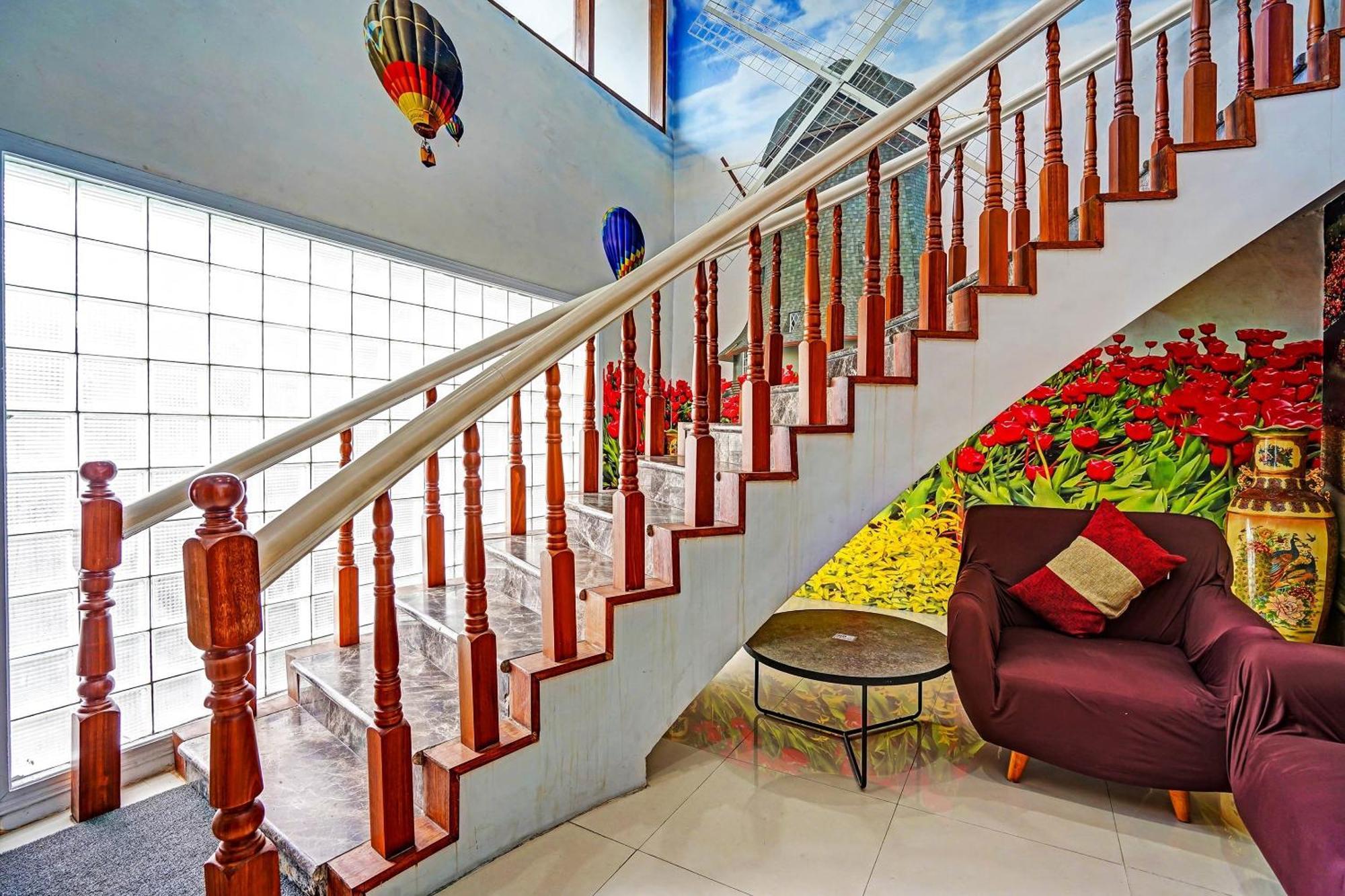 Capital O 90888 Bintang Diponggo Residence สุราบายา ภายนอก รูปภาพ